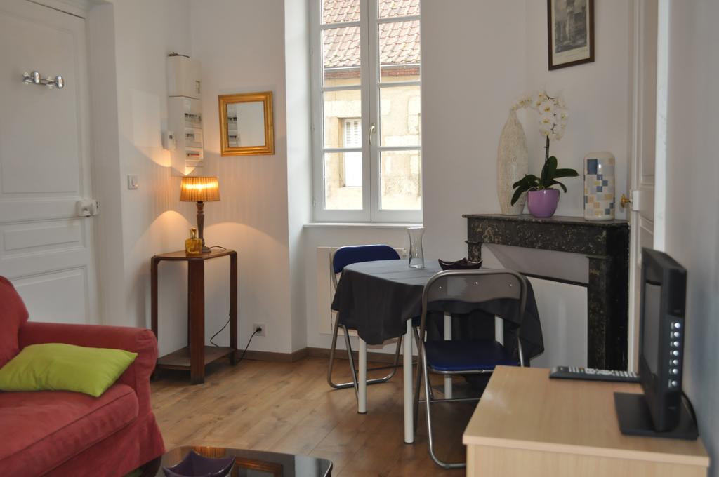 L'Appartement D'Aymar Moulins  Eksteriør billede